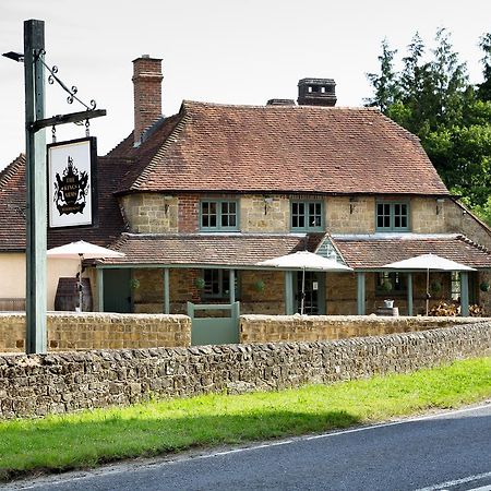 The Kings Arms Hotel Fernhurst Exterior foto